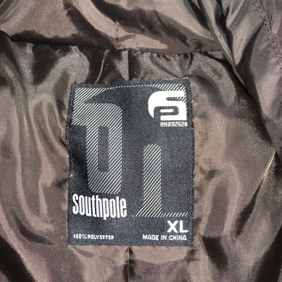 Southpole Mens XL thick Puffer Vest Dark Brown Zipper  With Front Pockets, Logo - Picture 6 of 9